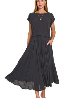 Zenana Crinkle Gauze Crop Tee & Skirt Set, Black